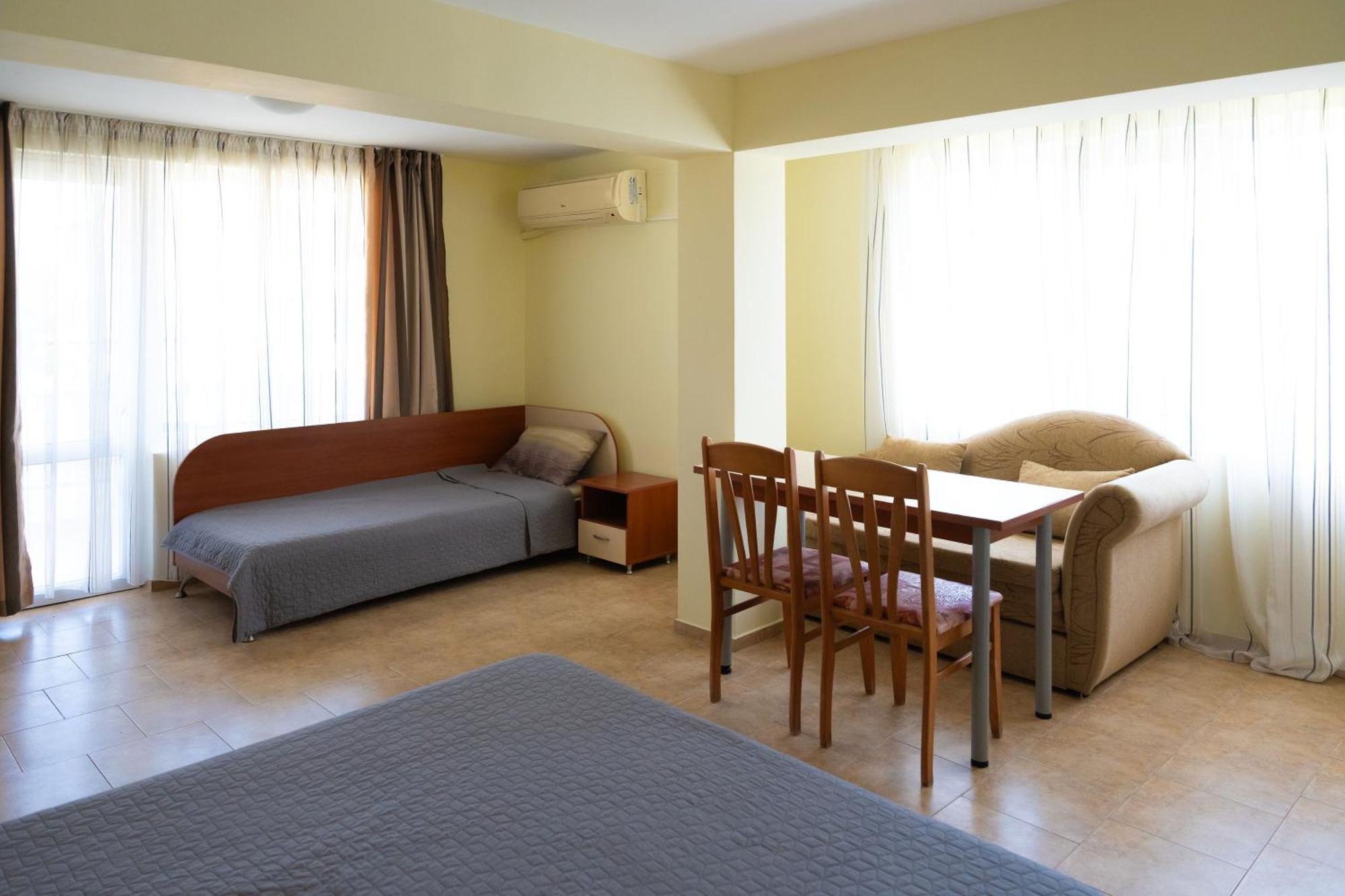 Zlatna Ribka Hotel Chernomorets Exterior photo